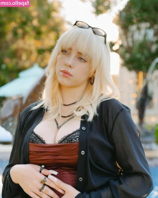 Billie Eilish [ billie-eilish ] - Tip and dm me for access to bj vid (13 mins) since I can’t just