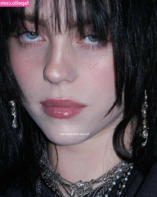 Billie Eilish [ billie-eilish ] - Would be a shame if this got out of hand... 😈
