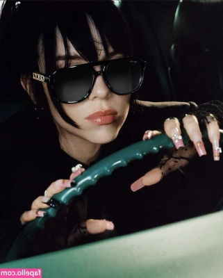 Billie Eilish [ billie-eilish ] - Hot days and sweet nights    Tomorrow is shoot day  let me know what