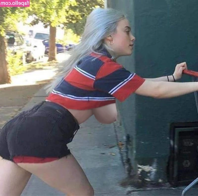 Billie Eilish [ billie-eilish ] - DM FOR MORE INFO AND PRICE BUT IM SELLING PICS  IT CAN BE SEXY PHOTOS