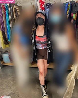 Billie Eilish [ billie-eilish ] - Dick rating anyone   5 tip or DM