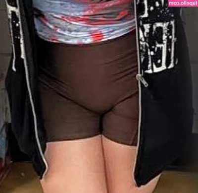 Billie Eilish [ billie-eilish ] - More photos for those  who liked this blue set of lingerie