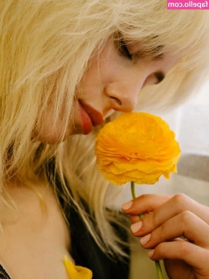 Billie Eilish [ billie-eilish ] - Wanna see my beautiful titts💞 Give me a like spam and i send u the