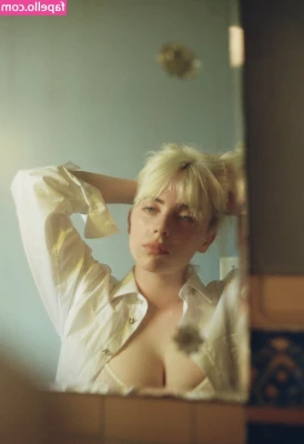 Billie Eilish [ billie-eilish ] - Loving life  Loving Honey Birdette Lingerie
