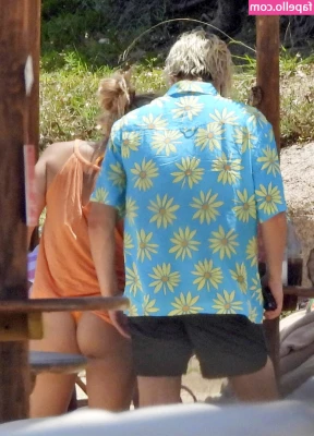 Billie Eilish [ billie-eilish ] - ✨New Release on Onlyfans 👙🍆💦 Fucking the Pool Boy’s BWC