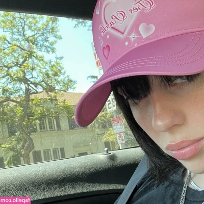 Billie Eilish [ billie-eilish ] - New video allmylinks com lindsaycozar
