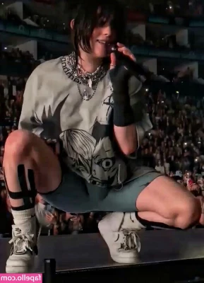 Billie Eilish [ billie-eilish ] - Come Help Me Get Squeaky Clean
