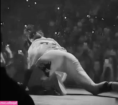 Billie Eilish [ billie-eilish ] - Cumming