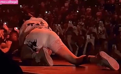 Billie Eilish [ billie-eilish ] - ไหงเป็นงี้ได้ล่ะ @btmbrown X