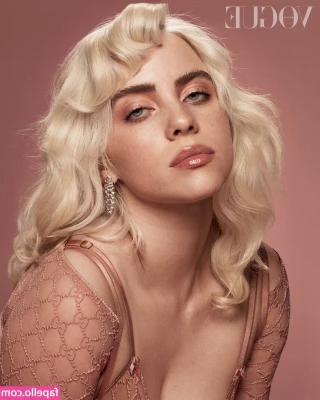 Billie Eilish [ billie-eilish ] - Happy hump day baby. Bend mommy over the stool please