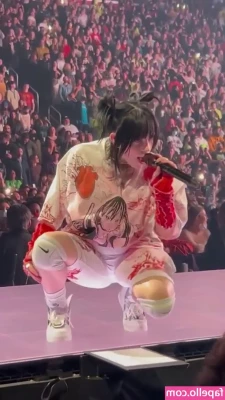 Billie Eilish [ billie-eilish ] - spill your milk here daddy