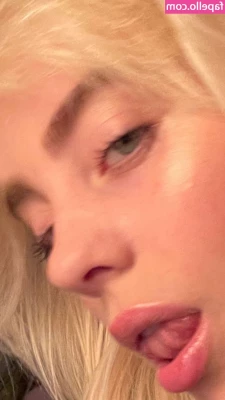 Billie Eilish [ billie-eilish ] - I need a new bikini for my next contest        Help your favorite