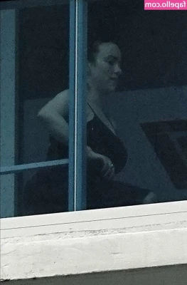 Billie Eilish [ billie-eilish ] - I woke up so horny today and it's too hot to go outside 🥵  Let's