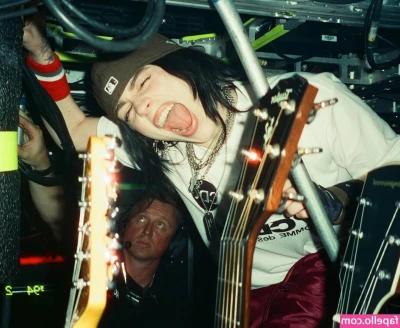 Billie Eilish [ billie-eilish ] - I put everything in the menu today