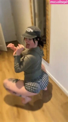 Billie Eilish [ billie-eilish ] - Admit it, you love cock and this is just the start.