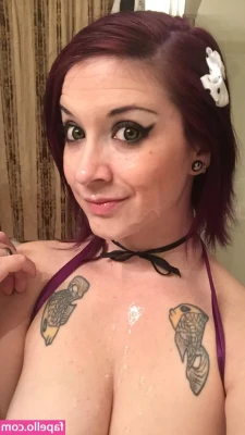 Sexy_Aymee [ sexy-aymee ] - taking your crush out because you can’t picture yourself with