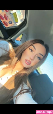 Hollie Jones [ hollie-jones ] - What sort of deals would you like to see sent through messages guys?