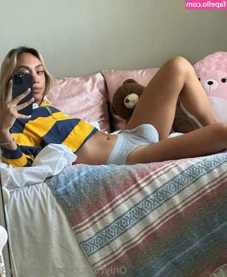 gorjess - Perfect fit for your cock🍑 Don't you think so, daddy?