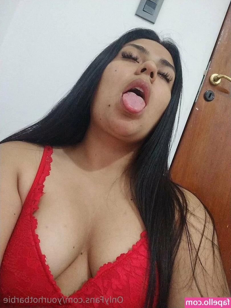 yourhotbarbie - Have a good one