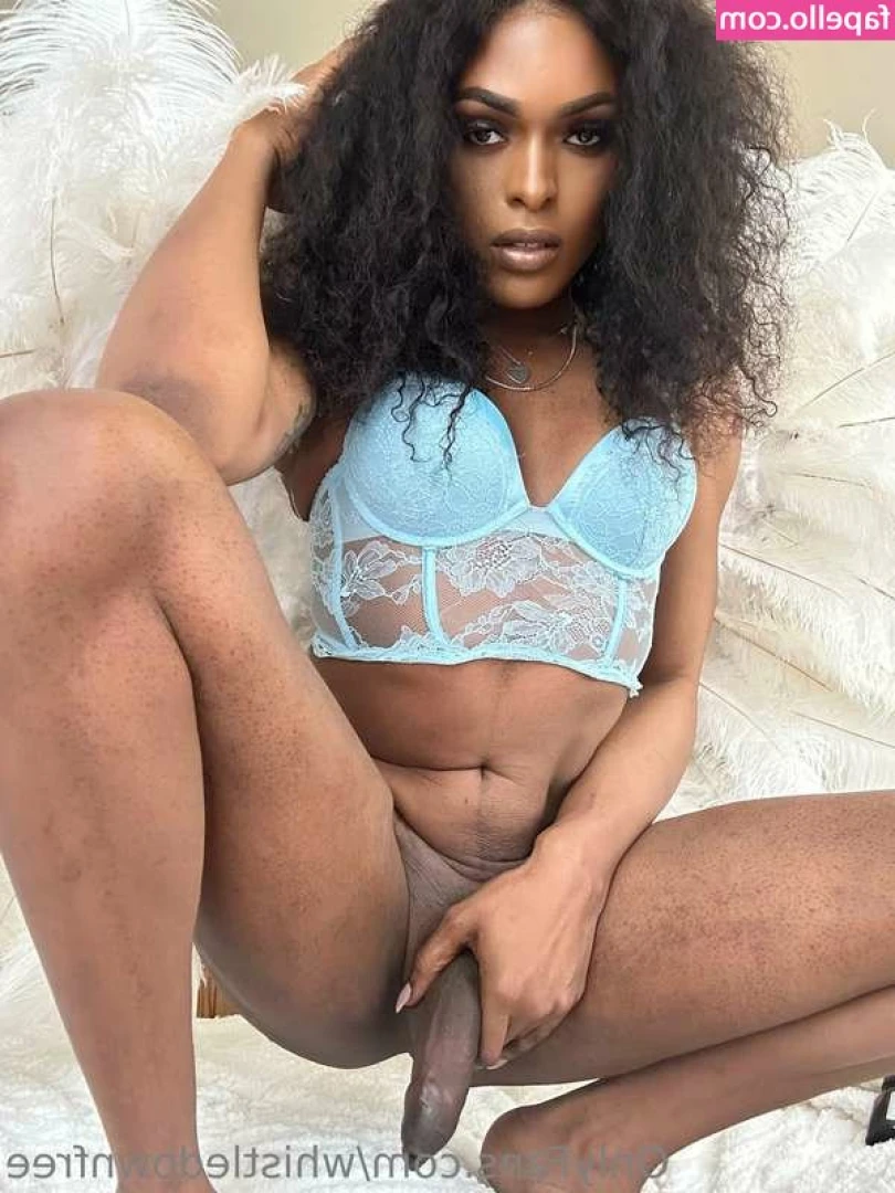 Naomi Whistledown [ naomi-whistledown ] - In case you were wondering what my petite body looks like