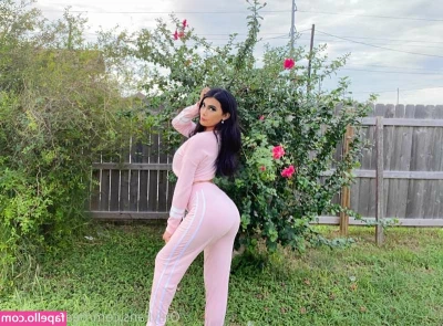 beautifullvega - Busting a load before I start my day