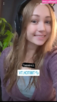 lauraa - I woke up sooo horny💦💦