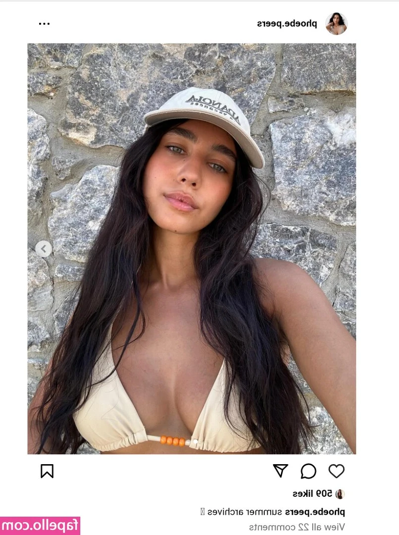 Phoebe Peers [ phoebe-peers ] - These pics and vids are in your dms 🥰