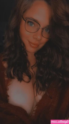 Berkerderker Rebecca [ berkerderker-rebecca ] - I love spreading and begging for you to cum in my asshole. Tip $5 and