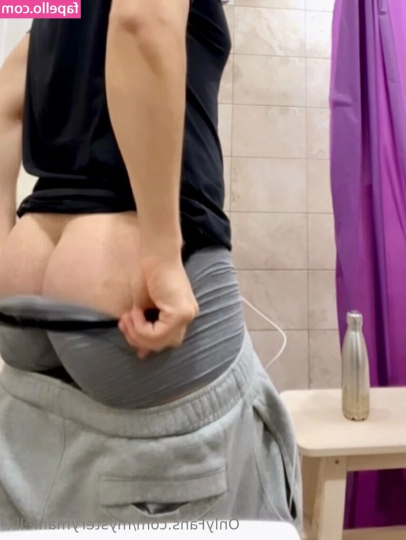 mysterymanfelix - Comment if you want to see the full video 👀