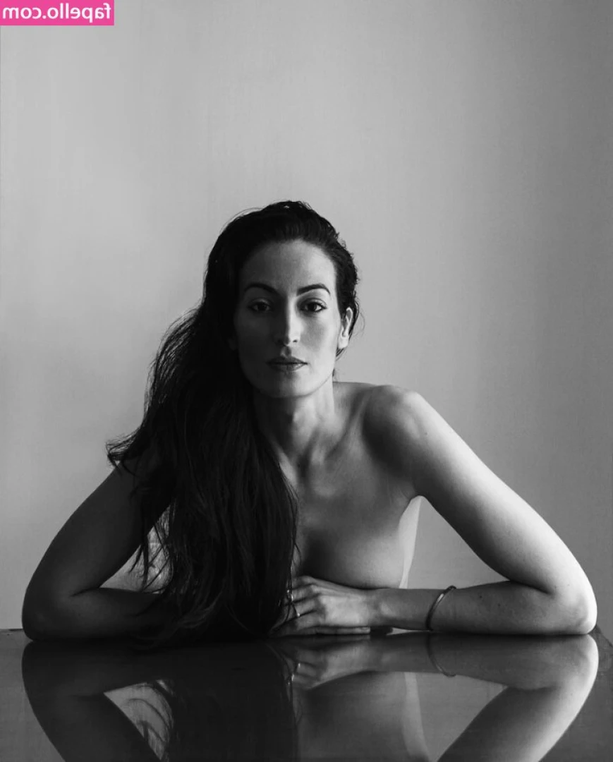 Laetitia Eido [ laetitia-eido ] - Video : "Finish what you started CEI."