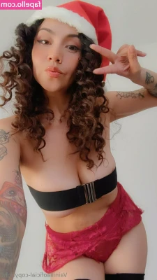 vainillashibari - If anything, I’m everything 🖤