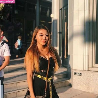 sissiyangg - is my pussy hot? 🥵 would you lick it?
