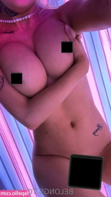 kysaa - So @johnnyhxcmedia has told me that he would like to fuck my arse.