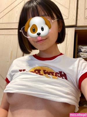 geneegene - Wanna fill my other hole?