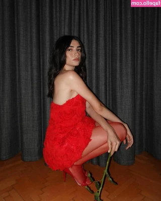 Hazar Erguclu [ hazar-erguclu ] - Medias Platino 🖤