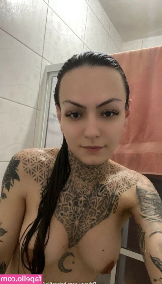 Victoria Carioni [ victoria-carioni ] - I'll live livestream at 11 pm. (Thai time ) on June 23. 