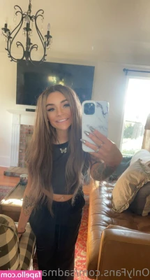 sadmachinethot - Just two girls having some fun in the mud  Now be a good f00tboy and