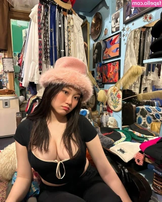 Vicki Mranrr [ vicki-mranrr ] - 🔞 𝕊𝕖𝕩𝕥𝕖𝕞𝕓𝕖𝕣: ꜱʟᴏᴘᴘʏ
