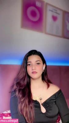 Priyanka Singha [ priyanka-singha ] - I'm here to help you through your quarantine 😈