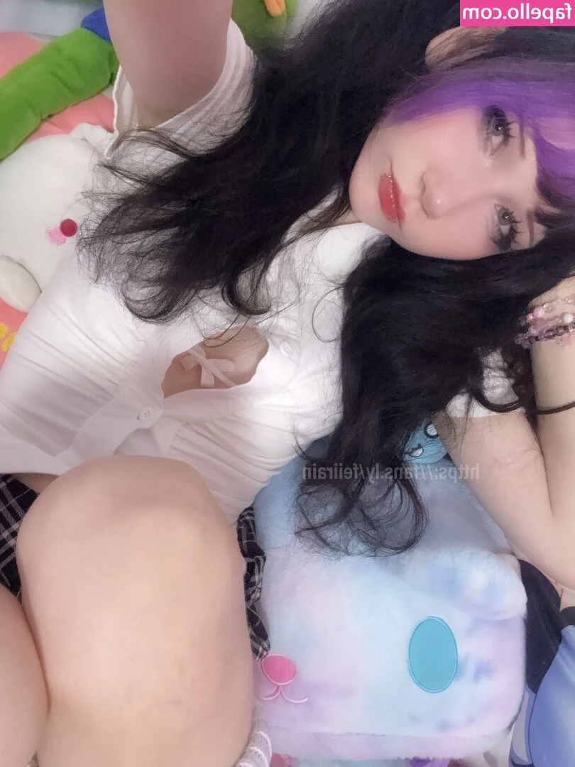 Feiirain [ feiirain-10 ] - Pay me for more   Pay me for my travels