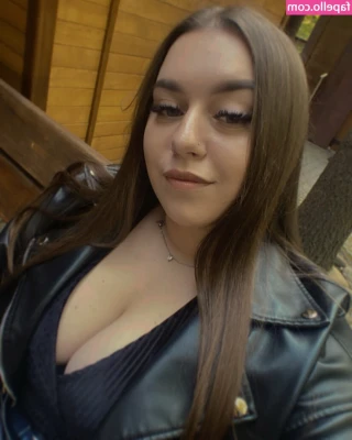 iam_anastassia [ iam-anastassia ] - Happy giving tuesday  I m wanting to give you everything I have  Make