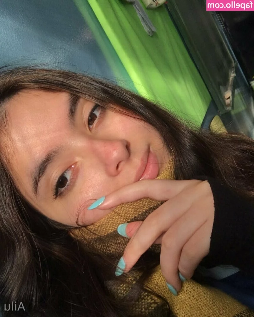 ailuxsweet - What if I told you I made some fun little videos on Snapchat     1 5