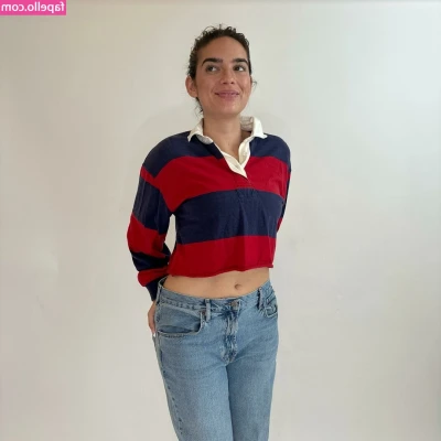 Natalie Noel [ natalie-noel-2 ] - Let me just flash my toes and show off this fresh pedicure a bit