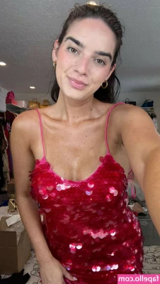 Natalie Noel [ natalie-noel-2 ] - Cute slip before I get ready 🤓.... wanna suck them?