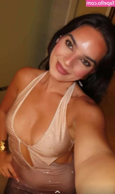 Natalie Noel [ natalie-noel-2 ] - need a pillow?☺️💤