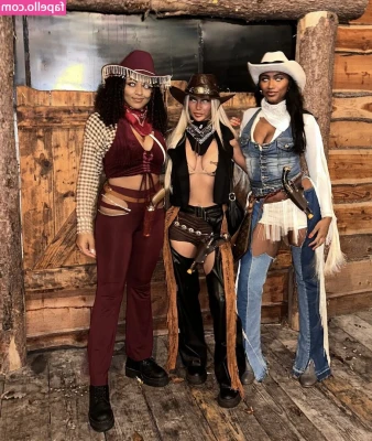 Halloween Sluts [ halloween-sluts ] - FYI onlyfans is experiencing some kind of issue that isn t allowing