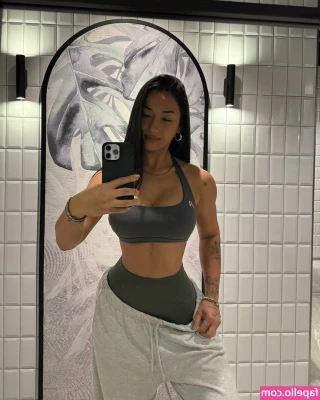 Hale Cabbar [ hale-cabbar ] - Come on daddy, come play with me 😋 I'm horny and I need your cock