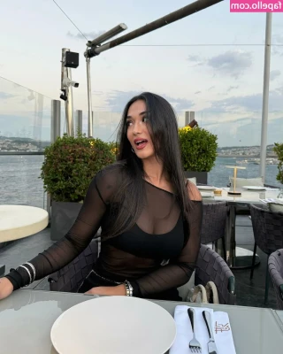 Hale Cabbar [ hale-cabbar ] - what's the best time of day to f*ck 🙊