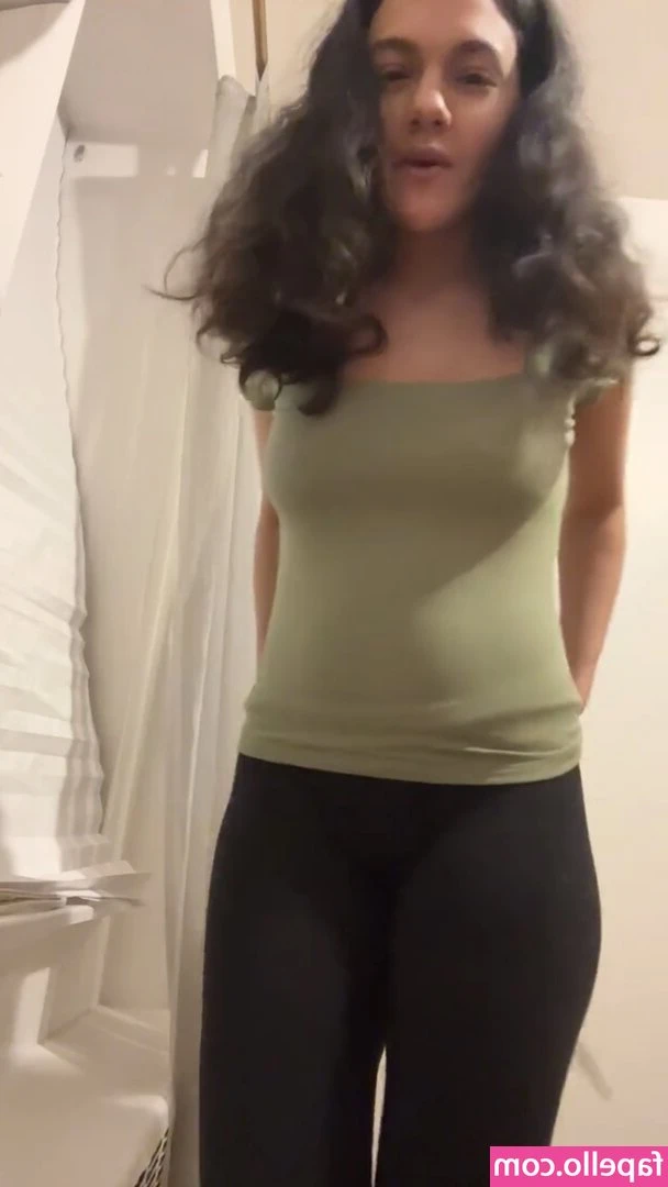 queennn.z [ queennn-z ] - I feel like I've lost my curves😭