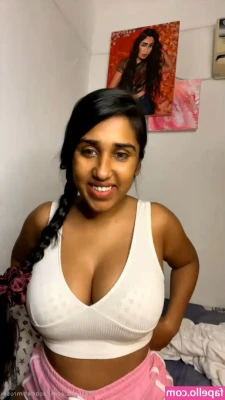 Scarlett M Rose [ scarlett-m-rose-1 ] - Hey Babii put it on me I m fresh out the shower